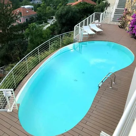 Exclusive - Apartment *